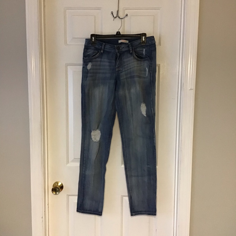 Refuge Ripped Blue Jean